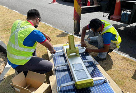 integrated solar lamp