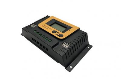 Quali sono le differenze tra inverter solari e regolatori di carica?