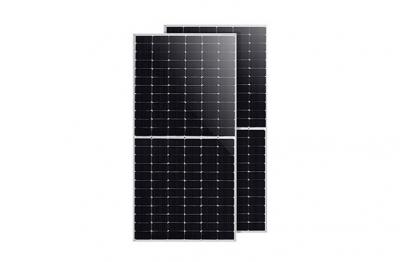 I pannelli solari e gli accessori portano un nuovo capitolo nella vita Off-Grid