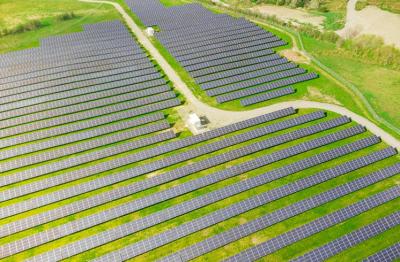 Massimizza l'utilizzo dell'energia solare con pannelli solari fotovoltaici