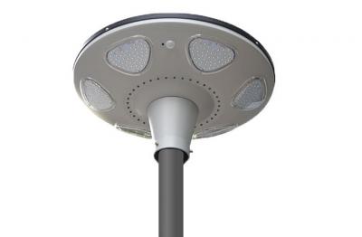 Luci solari da giardino telecomandate: caratteristiche dell'illuminazione domestica del cortile