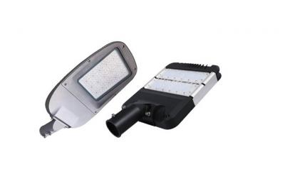 Luci solari per esterni telecomandate: tecnologia nera per l'illuminazione del giardino