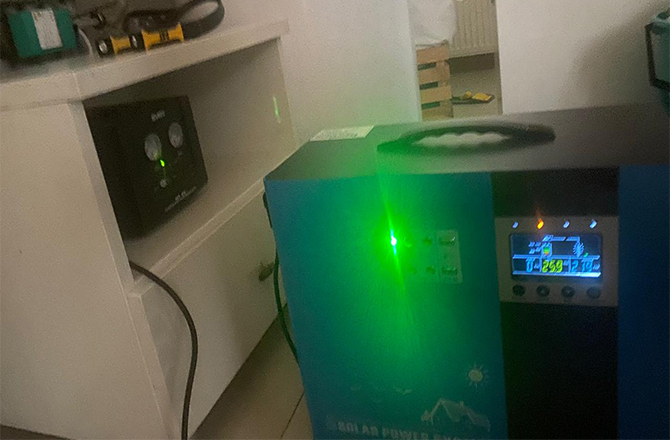Progetto di accumulo solare portatile al litio Anern Ukraine MPSG-N 1kW