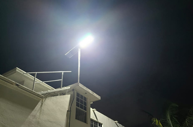 Anern SLZ2‑200W Lampade solari per illuminazione stradale nel progetto di illuminazione stradale in Messico