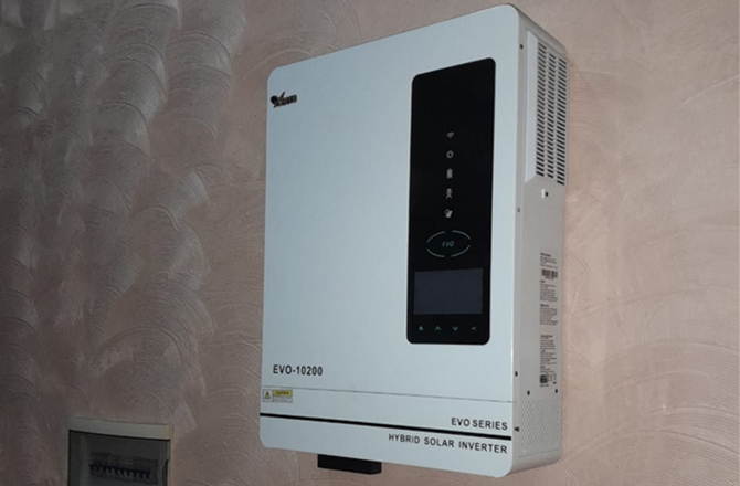 Installazione di inverter solari Anern EVO 10.2KW in Mali