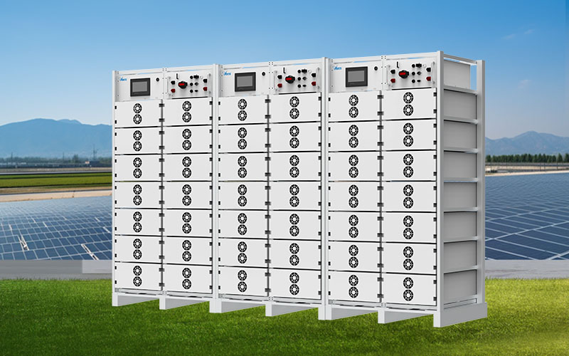 Vantaggi della batteria solare commerciale ad alta tensione da 215 KWH e 100 KW